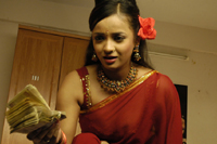Tanu Roy Hot