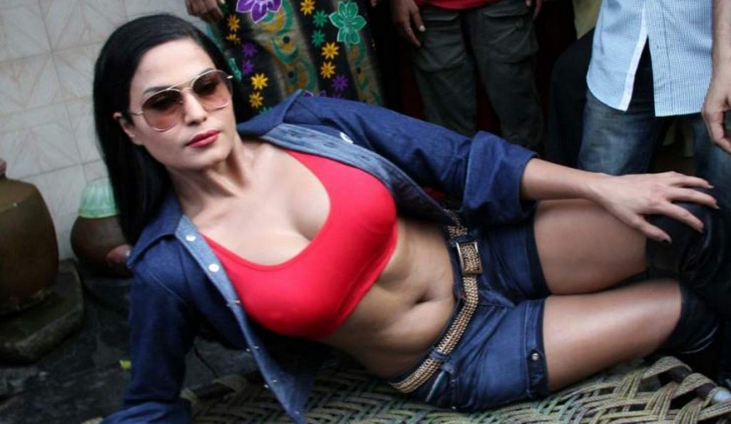 Veena Malik Hot Photos