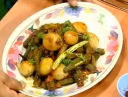 Bendi Baby Onion Curry & Stuffed Rice Puri