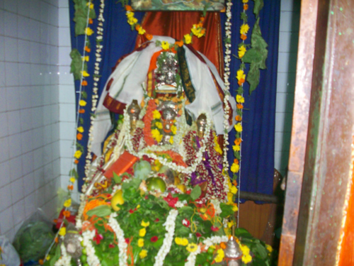 Anjaneya Swami Vari Temple Vuyyuru, Anjaneya Swami Vari Temple in Vuyyuru, Suvarchala Sametha Anjaneya Swamy