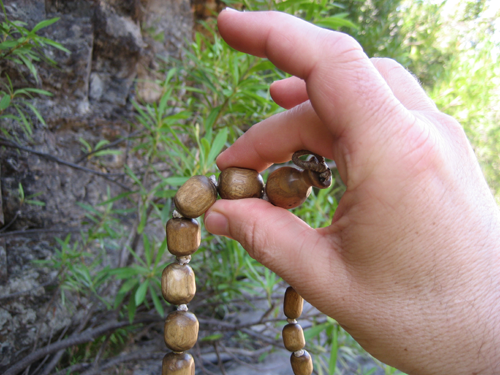 The History and Meaning of Prayer Beads ... The use of beads in prayer appears to have originated with Hindu religious practices ... Prayer beads, in the form of the Hindu rosary