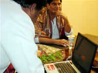 launchingphotos12_small.jpg