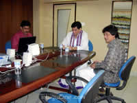 launchingphotos2_small.jpg