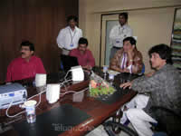 launchingphotos51_small.jpg