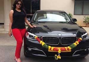 Anjali BMW Car Gift, Actress Anjali Costly Gift,Anjali Herself Buy A BMW Car,Heroine Gets A Costly Gift,Anjali BMW Car