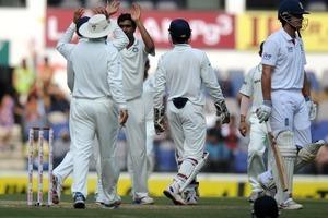  England india, India dismiss openers, India dismiss Cook and Compton