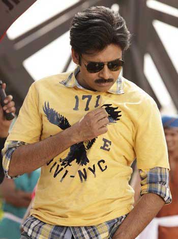 pawan-kalyan-new-stills(11).jpg