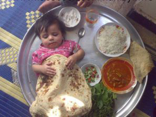 funny%20food%20baby-teluguone%20funny%20images-teluguone%20funny%20pictures.png