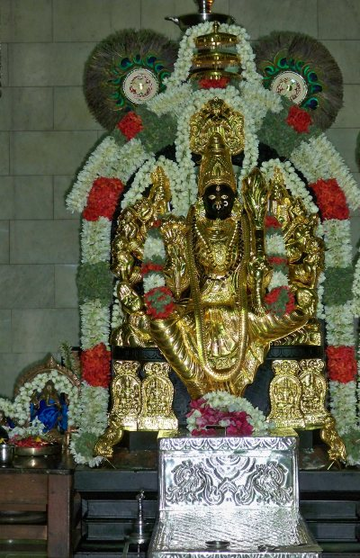 Information about dussehra special goddess Rajarajewari Devi shodashopachara puja vidhanam shodashopachara puja