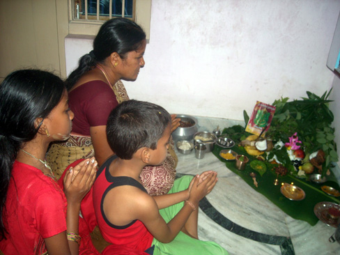 Get Information on Pooja Hinduism Basics of Pooja and its timings, Gods and Goddesses Puja
