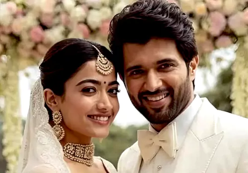 విజయ్, రష్మికల పెళ్లి చూడాలంటే 60 కోట్లు కట్టాల్సిందేనా?