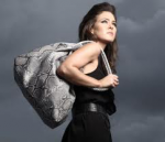 What Type Handbag Wo...