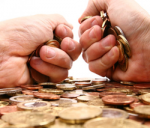 ఆశకి లోకం దాసోహం...