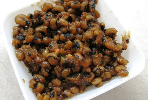Black Bean(karamani) Sweet Sundal (Navaratri Special)
