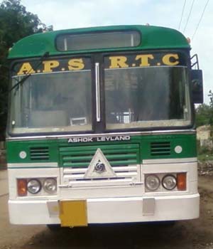 apsrtc bus fire ameerpet maitry vanam hyderabad amirpet