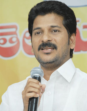 case revanth reddy bangaja hills police criticism on kcr ktr 