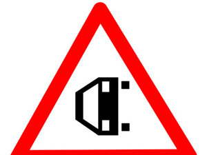 tourist bus accident maharashtra state pandaripur 8 people death andhra pradesh people