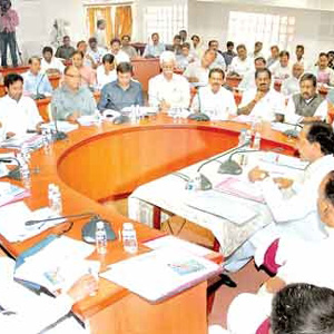 telangana government akhilapaksham all party meeting hot hot