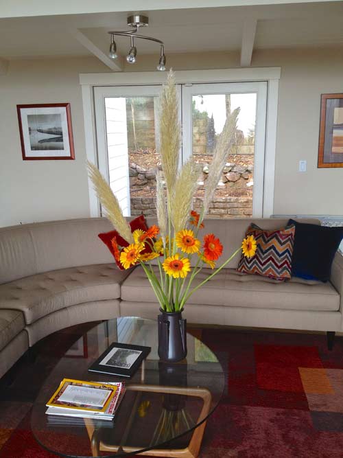 Flowers for your front room