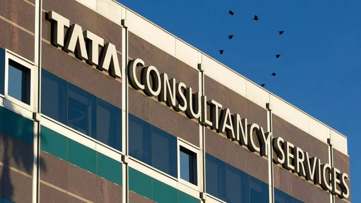 TCS ఉద్యోగులకు బిగ్ అలర్ట్: ఢిల్లీ ఆఫీస్ నుంచి నోయిడా, గురుగ్రామ్‌కు మార్పు!