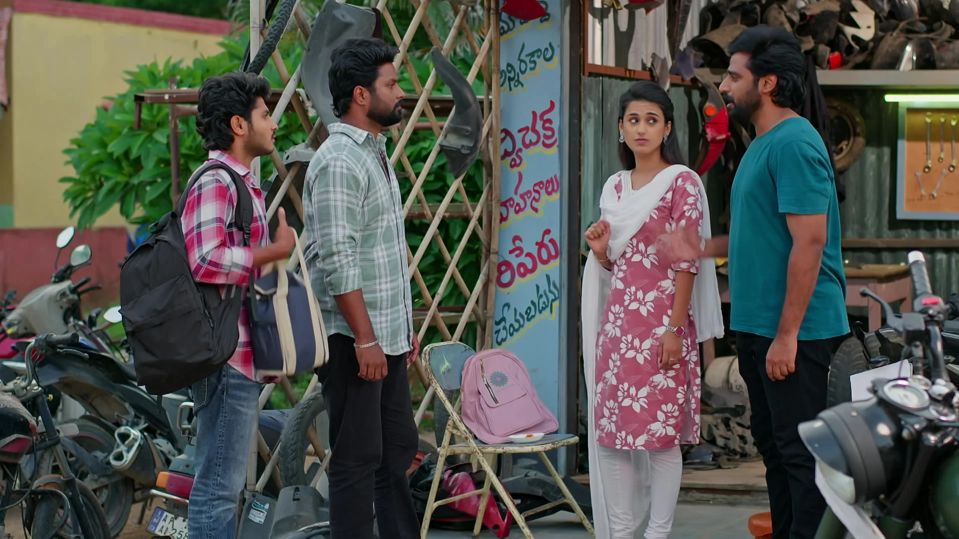 Podharillu: బస్టాండ్ లో ఊహించని ట్విస్ట్   గోపిక ప్రేమించింది కేశవ్ ని కాదా  షాక్ లో శైలు!