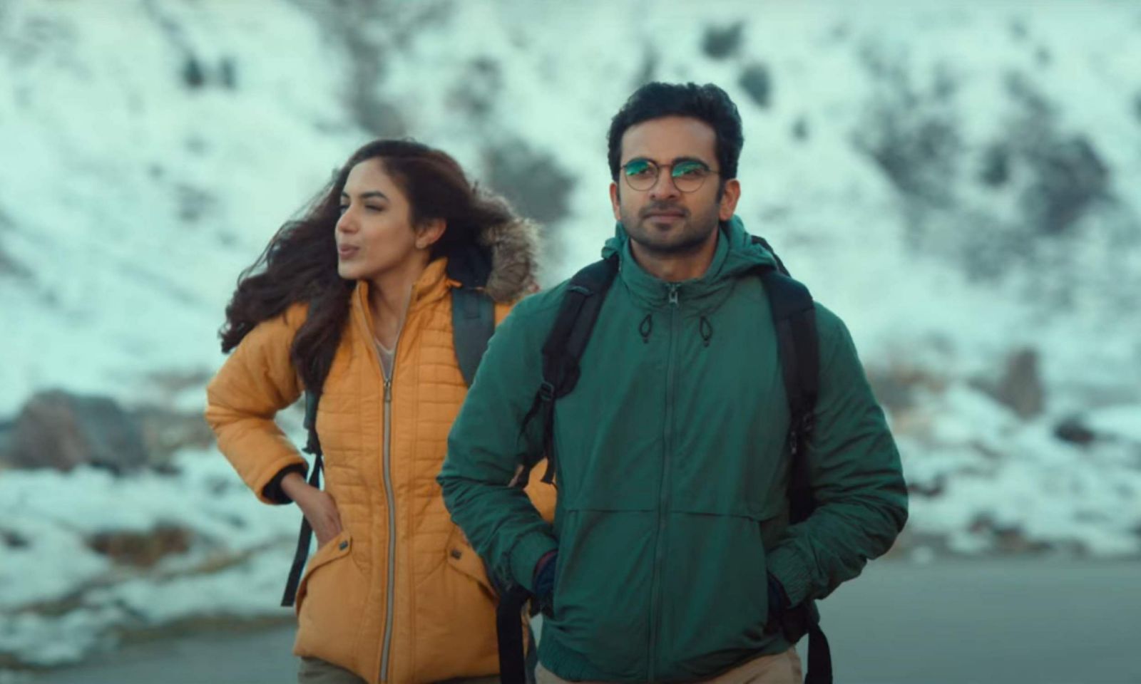 Ashok Selvan's Aakasam Trailer impresses