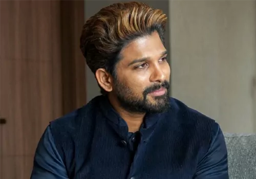 అల్లు అర్జున్‌కు నాంపల్లి కోర్టు సమన్లు