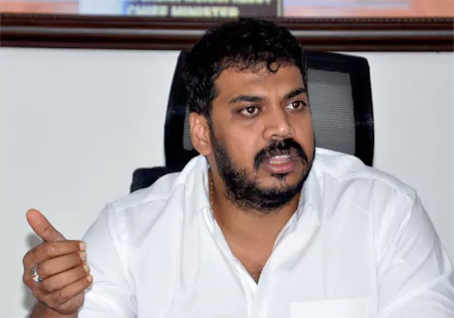 anilkumar yadav attend ycp meet after a long time