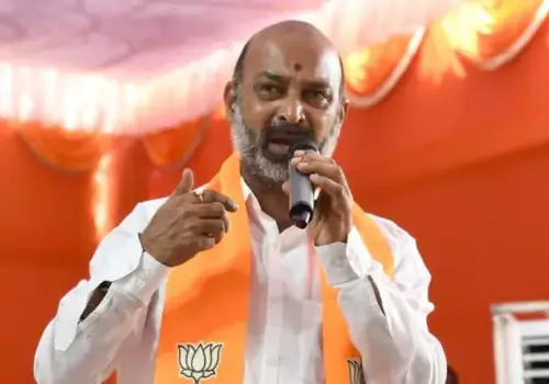20 ఏళ్లుగా రాని జ్వరం.. ఆ పాలు తాగగానే మూడు రోజులు బెడ్‌పైనే  : బండి సంజయ్