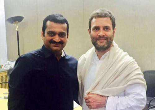 Bandla Ganesh meets Rahul Gandh