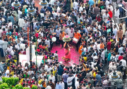 గోల్కొండ బోనాలకు తొలిసారిగా డ్రోన్లతో ట్రాఫిక్ పర్యవేక్షణ..!