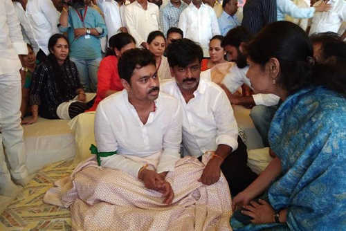 JD Lakshmi Narayana at MP CM Ramesh Hunger Strike