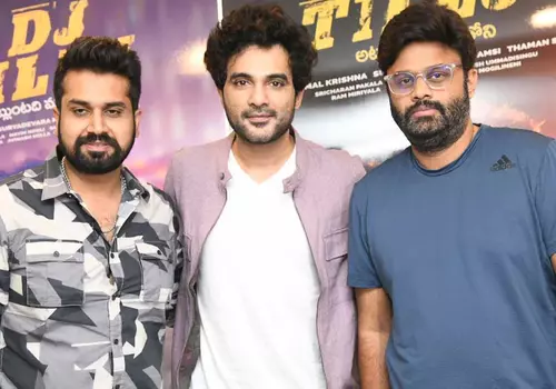 DJ Tillu Hindi Remake in works?