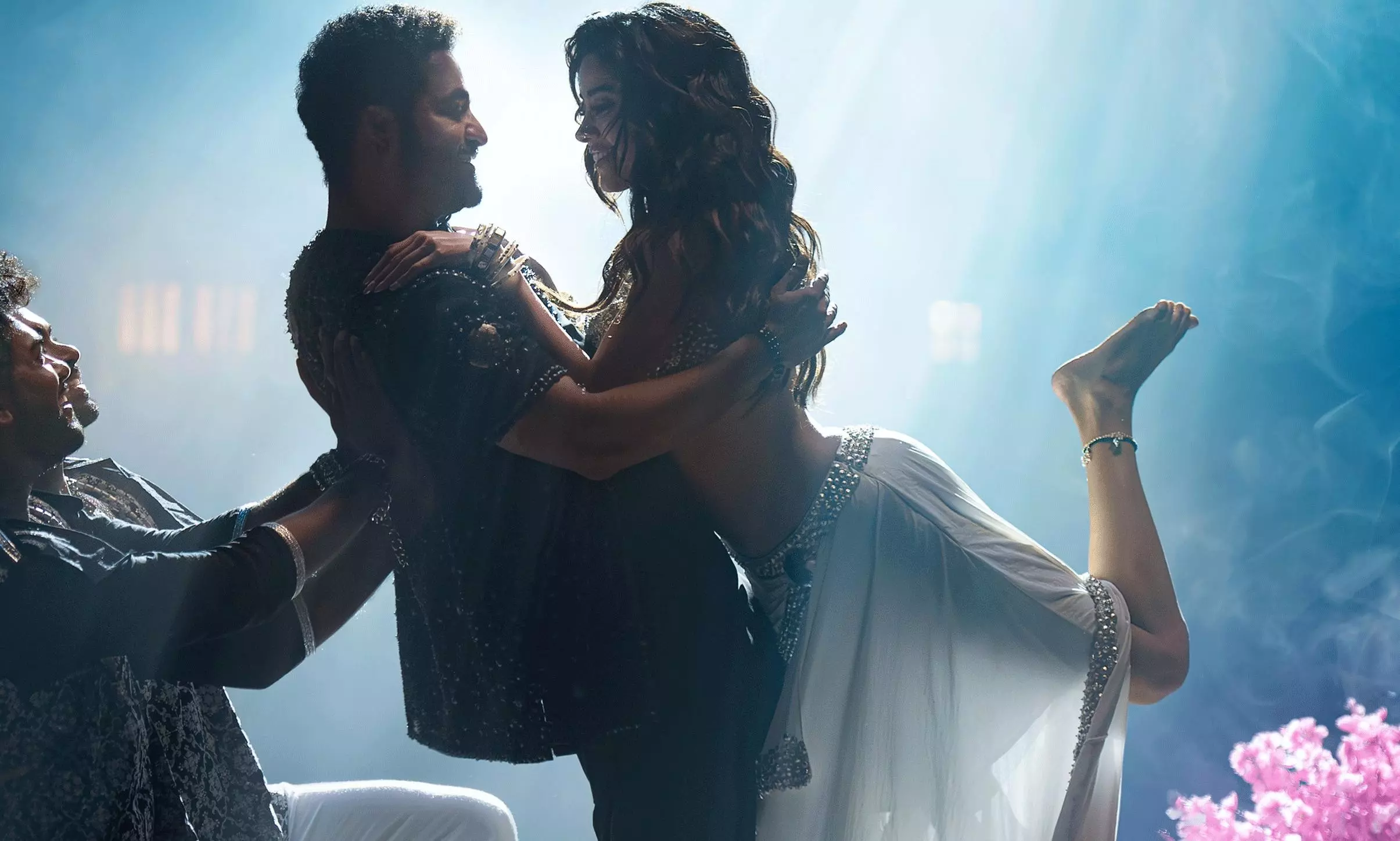 Daavudi: Electrifying chartbuster from Devara releasing on?