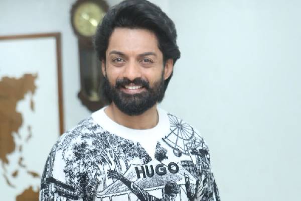 DEVIL has Sherlock Holmes Vibe says Nandamuri Kalyanram