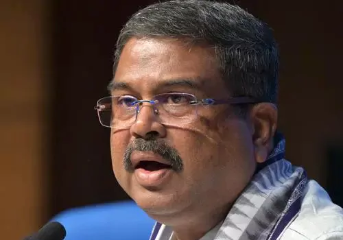 కొత్త విద్యామంత్రి ముందున్న సవాళ్లు.!