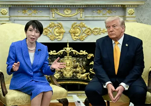 డోనాల్డ్ ట్రంప్ నోటిదురుసు.. జపాన్ ప్రధాని ఎదుటే పెర్ల్ హార్బర్ జోక్!