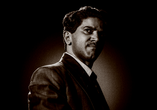 Dulquer Salmaan exerts his authority in Kaantha 