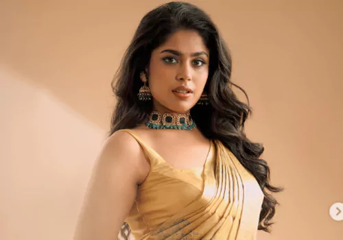 వామ్మో ఫారియాకి ఇష్టమైన ఊత బూతు పదం ఇదా...కష్టం బ్రో