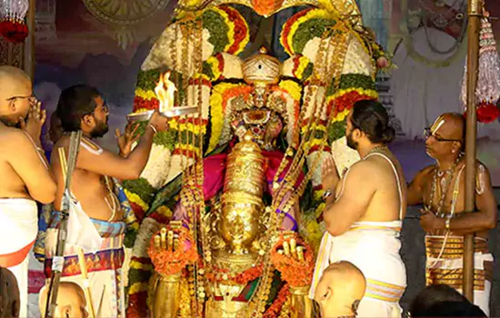 lord venkateswara on garuda vahana