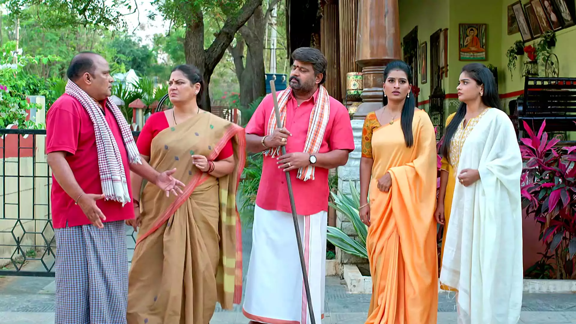 Illu illalu pillalu:  బావ చేతిలో దెబ్బతిన్న శ్రీవల్లి.. అసలు నిజం తెలిశాక చందు ఏం చేశాడు?