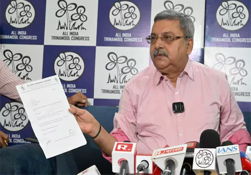 అల్లుడు కావాలా?... మేం కావాలా?... మమతకు టీఎంసీ నేత అల్టిమేటం