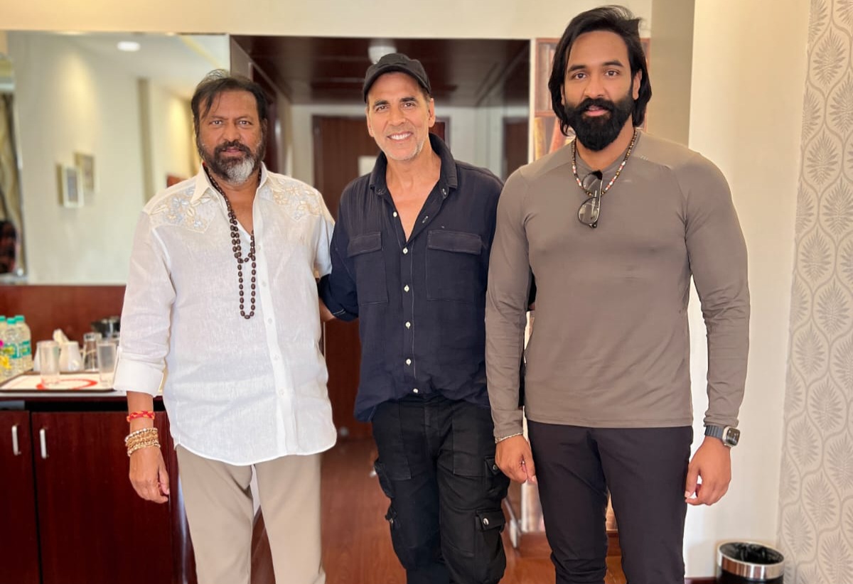 Akshay Kumar joins Kannappa shoot Lord Shiva Arrives?