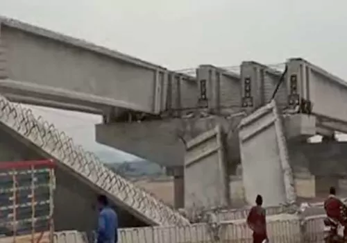 bridge collaps in telangana