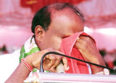 HD Kumaraswamy Breaks Down
