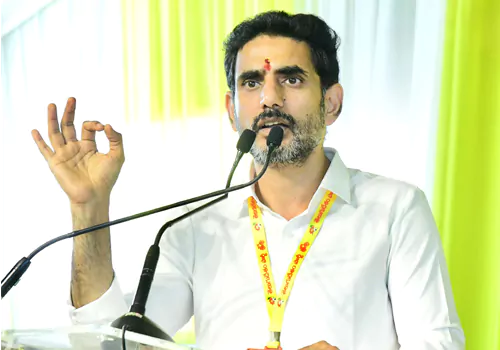 విధ్వంసమే జగన్ నైజం...అభివృద్ధిని అడ్డుకుంటే ఊరుకోం : మంత్రి లోకేశ్