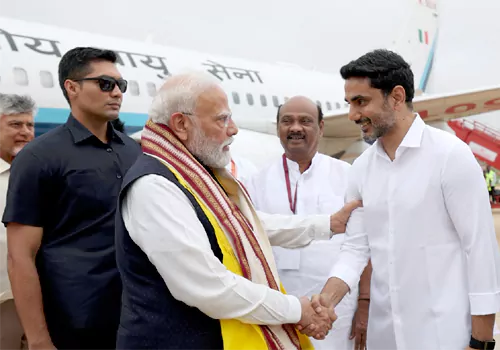 శెహ‌భాష్‌.. లోకేష్‌ బాగా పనిచేస్తున్నావు.. భుజం త‌ట్టిన ప్ర‌ధాని..!