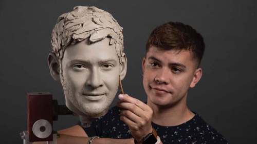 Mahesh Babu’s Wax statue becomes viral