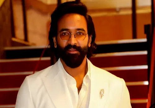 Manchu Vishnu accuses Manoj workers for Kannappa leak