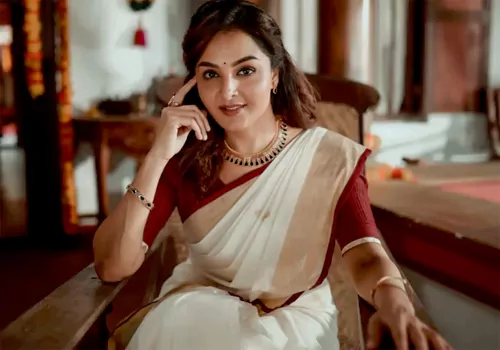 రోజు రోజుకీ పెరుగుతున్న మంజు క్రేజ్‌!